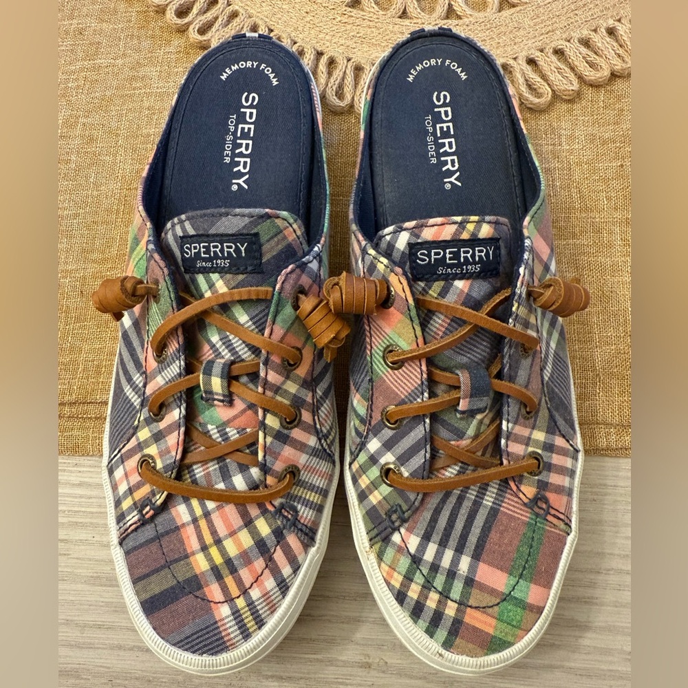 Sperry Multicolor Plaid Sneakers with Brown Laces Memory Foam Top-Sider slip on